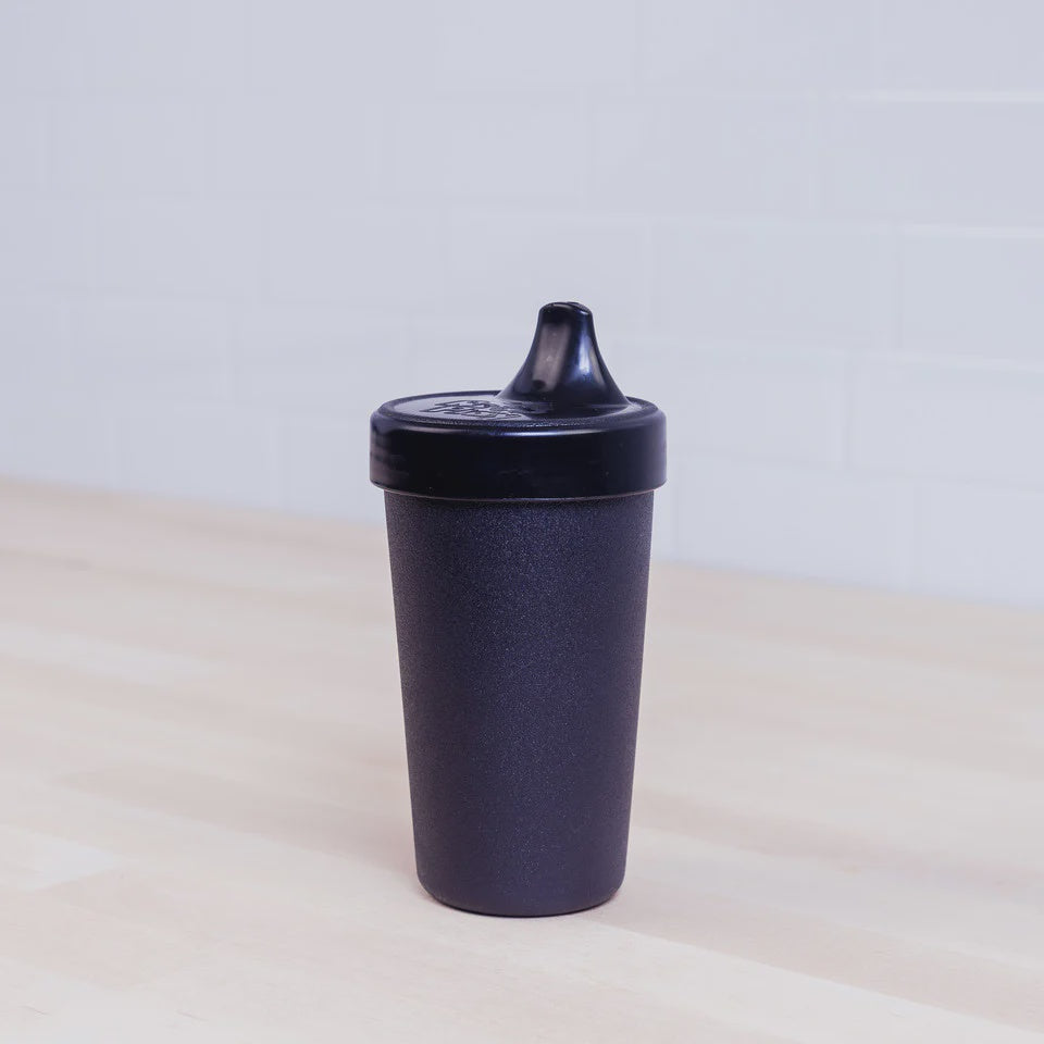 Non-spill sippy cup black