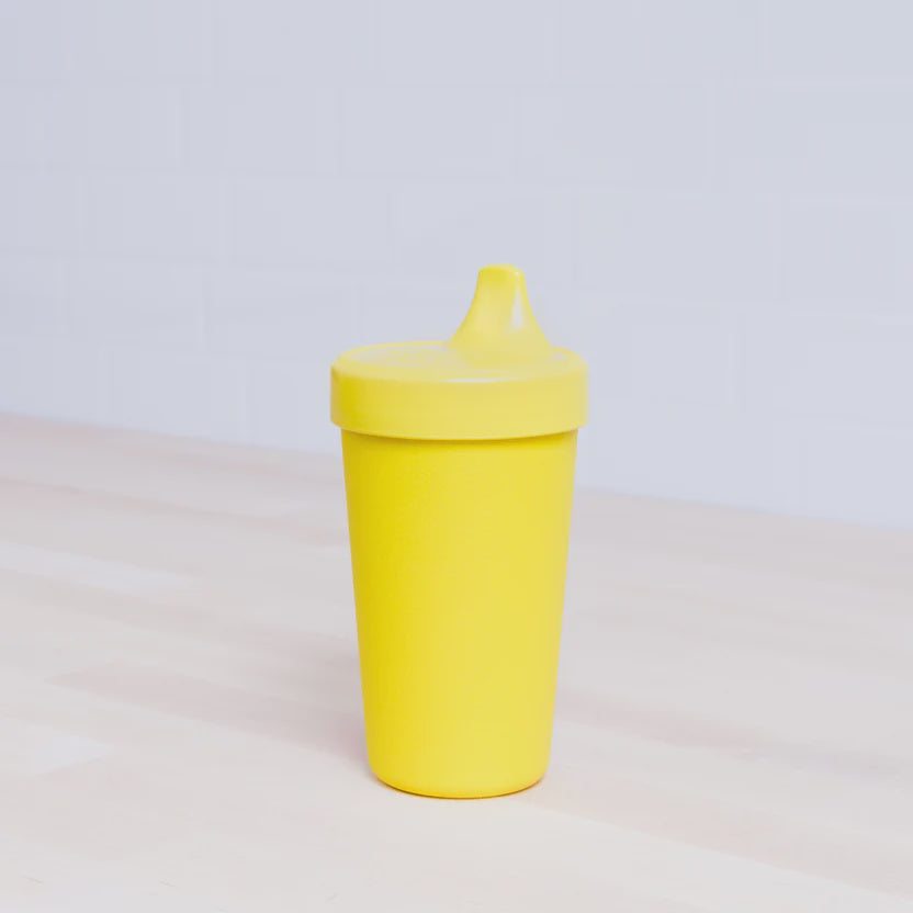 No-spill sippy cup yellow