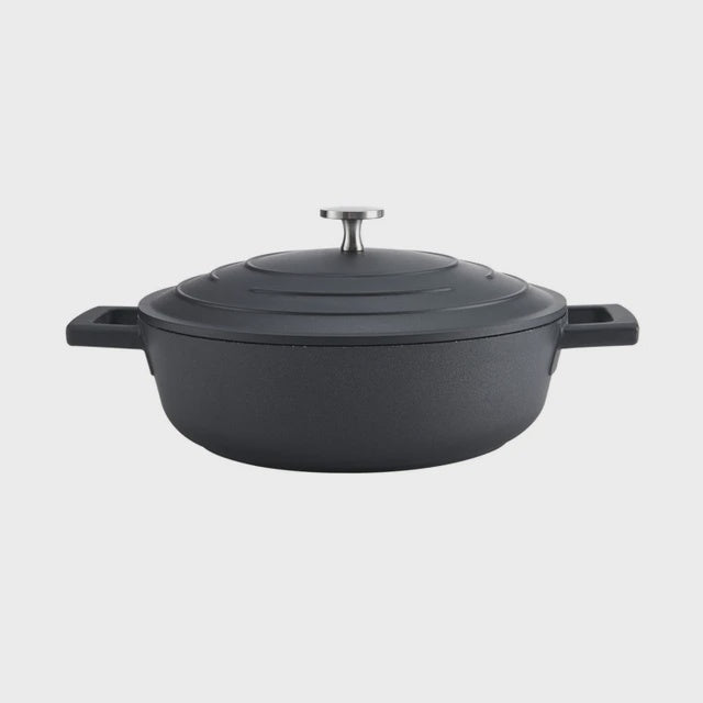 Cast Aluminium 2.5L/24cm shallow casserole black