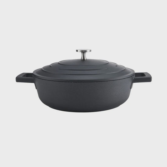 Cast Aluminium 2.5L/24cm shallow casserole black